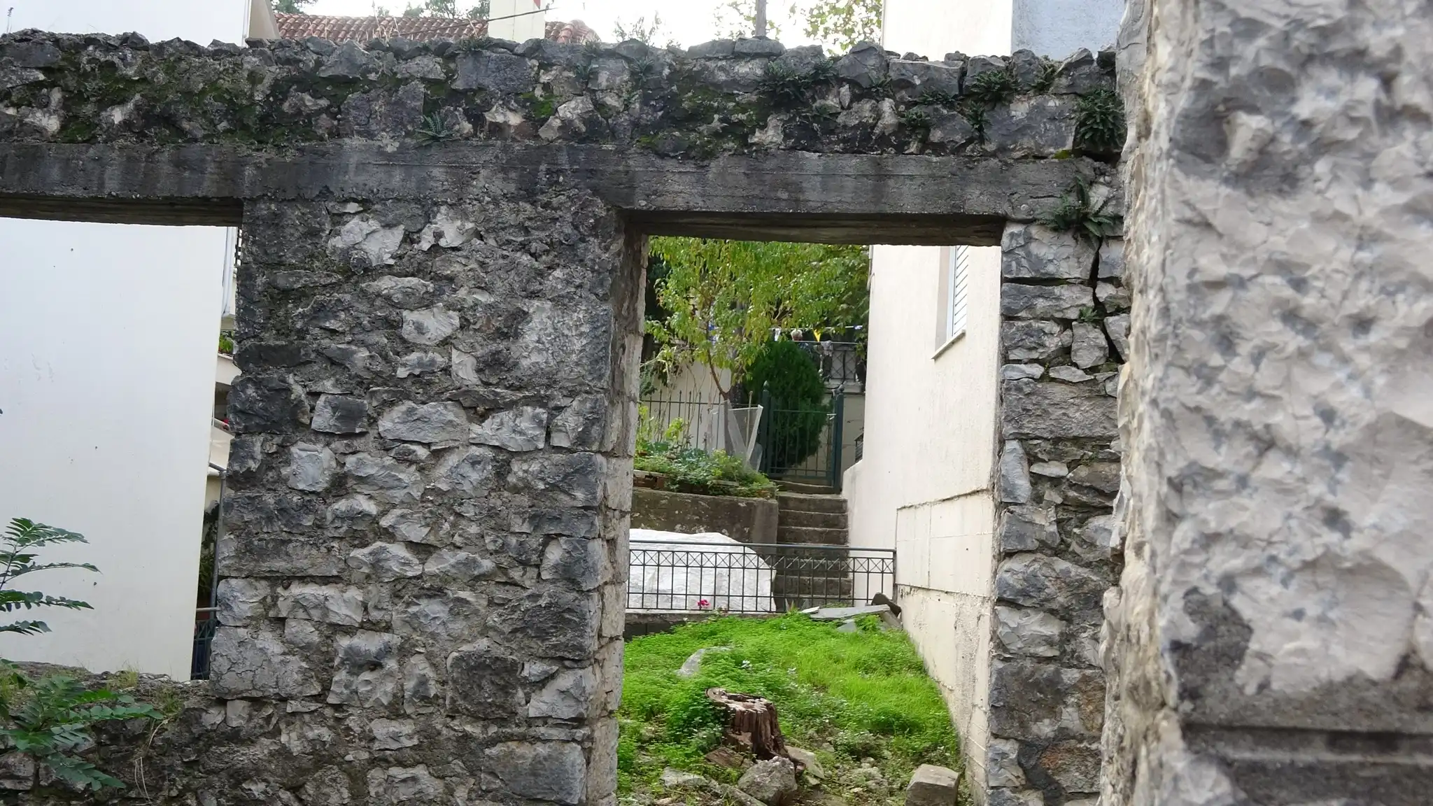 04-6